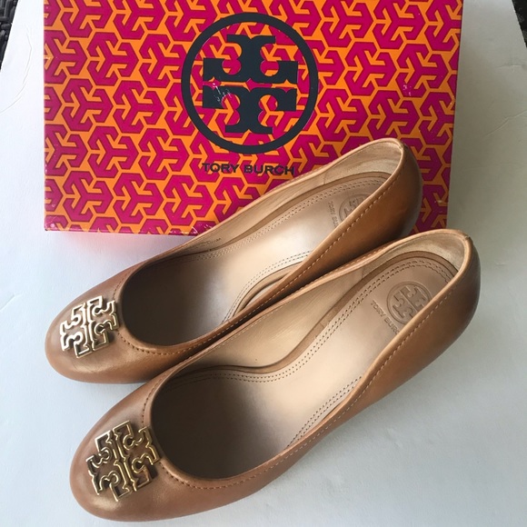 Tory Burch Shoes - Tory Burch Melinda Closed Toe Wedge Royal Tan 10.5